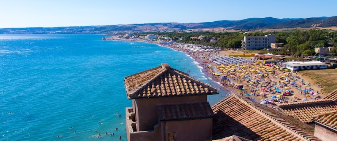 Best Beaches & Lakes Near Rome